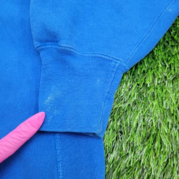 Vintage Champion Sweatshirt L/XL 21x27 Reverse-Weave Script - Picture 9 of 16